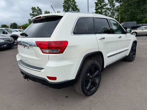 Used 2012 Jeep Grand Cherokee Overland AWD/4WD image 5