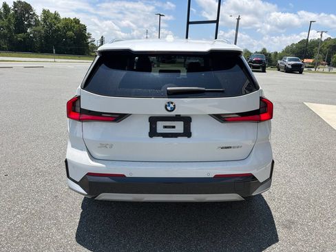 Used 2025 BMW X1 xDrive28i w/ Technology Package AWD/4WD image 7