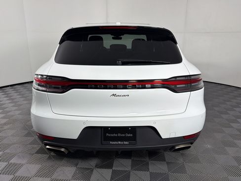 Certified 2021 Porsche Macan AWD/4WD image 10