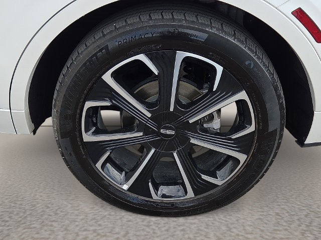 Used 2025 Lincoln Nautilus Reserve AWD/4WD image 8