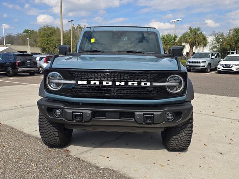 Used 2023 Ford Bronco Wildtrak image 3