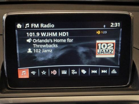 Used 2020 FIAT 124 Spider Classica w/ Technology Group image 25