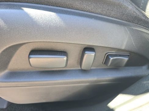 Used 2017 GMC Terrain SLE w/ Convenience Package AWD/4WD image 19