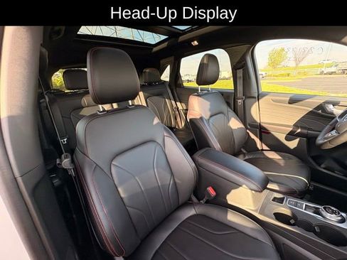 Used 2025 Ford Escape ST-Line Elite w/ Premium Technology Package image 16