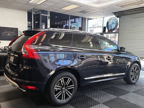 Used 2017 Volvo XC60 T5 Dynamic w/ Advanced Package AWD/4WD image 17