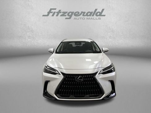 Used 2022 Lexus NX 250 FWD w/ Towing Package (2000 Lbs) image 9