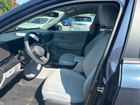 Used 2024 Hyundai Kona SEL w/ Convenience Package AWD/4WD image 9