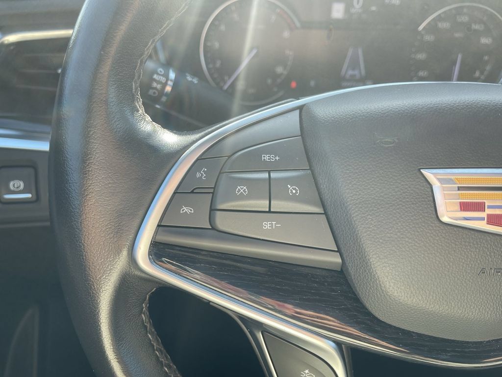 Used 2024 Cadillac XT5 Premium Luxury AWD/4WD image 21