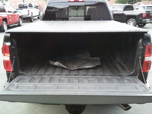 Used 2017 GMC Sierra 3500 Denali AWD/4WD image 9