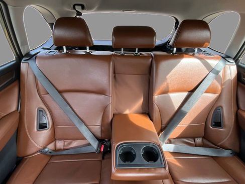 Used 2018 Subaru Outback 3.6R Touring image 13