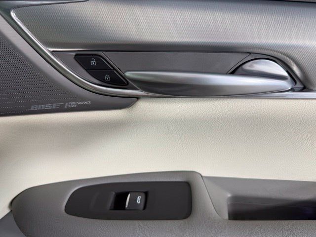 Used 2024 Cadillac XT5 Premium Luxury FWD image 30