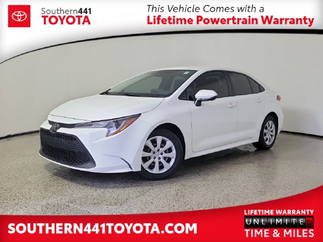 Used 2022 Toyota Corolla LE FWD image 1