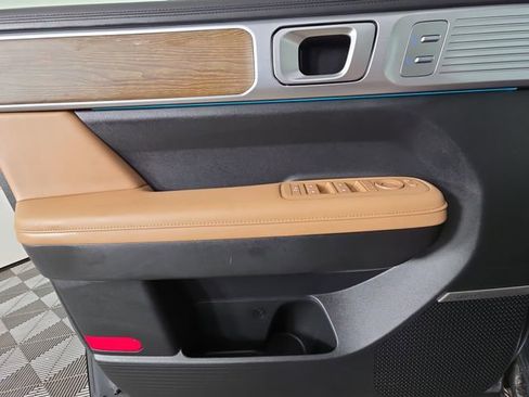 Used 2026 Hyundai Santa Fe Calligraphy AWD/4WD image 35