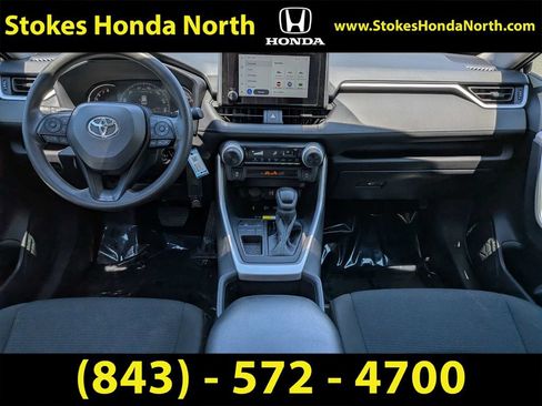 Used 2024 Toyota RAV4 LE FWD image 20