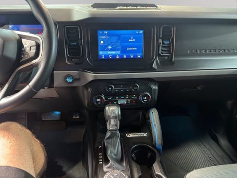 Used 2021 Ford Bronco Black Diamond AWD/4WD image 13