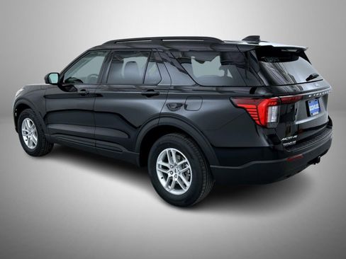 New 2026 Ford Explorer Active image 7
