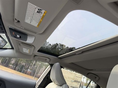 New 2026 Toyota Prius Limited w/ Limited Premium Package image 18