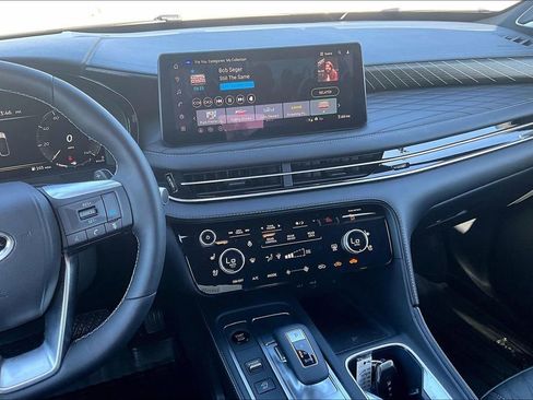 Used 2026 INFINITI QX60 Autograph w/ Dark Cargo Package image 9