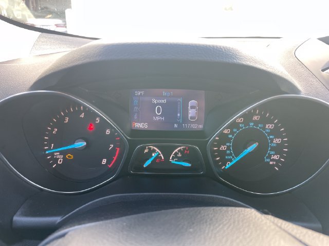 Used 2015 Ford Escape SE FWD image 9