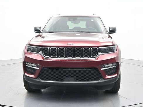Used 2022 Jeep Grand Cherokee Limited image 2