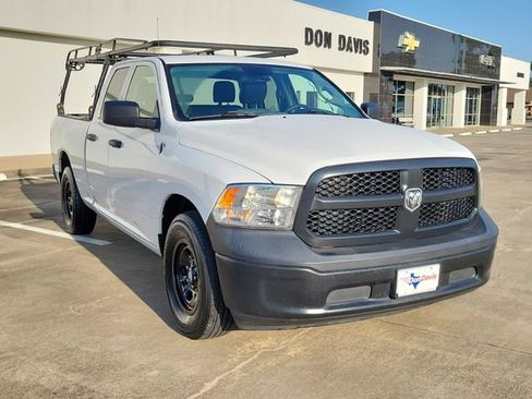 Used 2022 RAM 1500 Tradesman RWD image 2