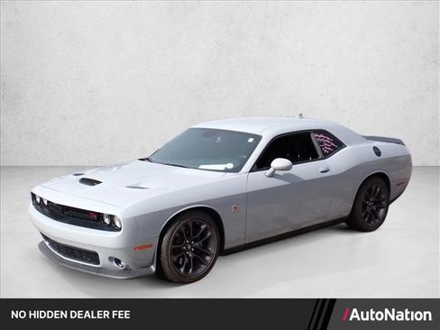 Used 2022 Dodge Challenger R/T Scat Pack RWD image 1