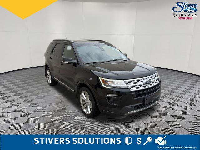 Used 2019 Ford Explorer XLT w/ Equipment Group 202A AWD/4WD image 3
