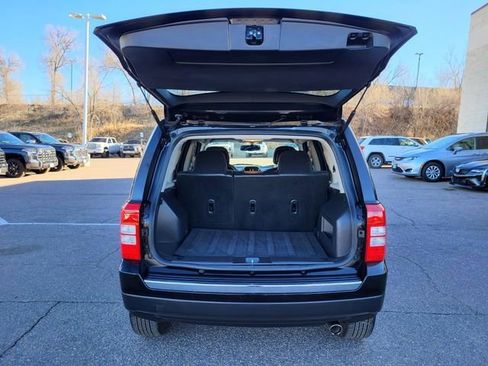 Used 2017 Jeep Patriot High Altitude image 27