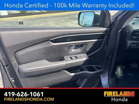 Certified 2025 Honda Pilot Touring image 11