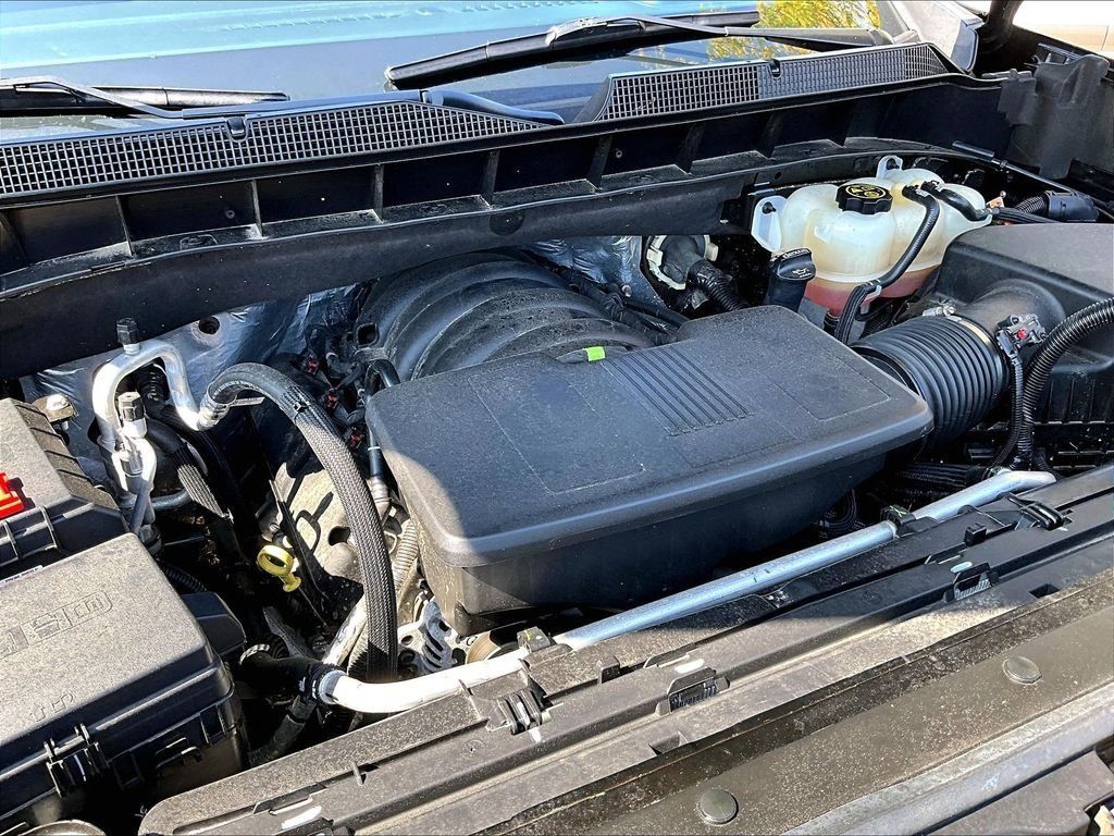 Used 2022 Chevrolet Silverado 1500 RST w/ Protection Package AWD/4WD image 34