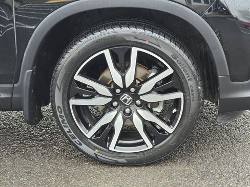 Used 2019 Honda Pilot Touring image 47