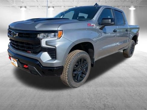Used 2026 Chevrolet Silverado 1500 LT Trail Boss w/ Convenience Package II AWD/4WD image 12