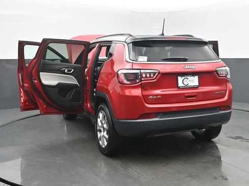 Used 2025 Jeep Compass Limited AWD/4WD image 56
