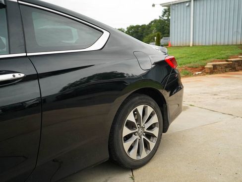 Used 2015 Honda Accord EX image 21