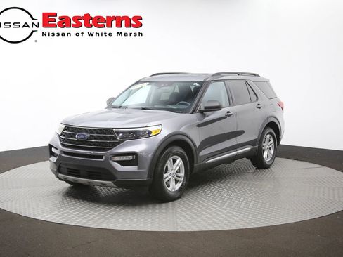 Used 2023 Ford Explorer XLT w/ Equipment Group 202A RWD image 55