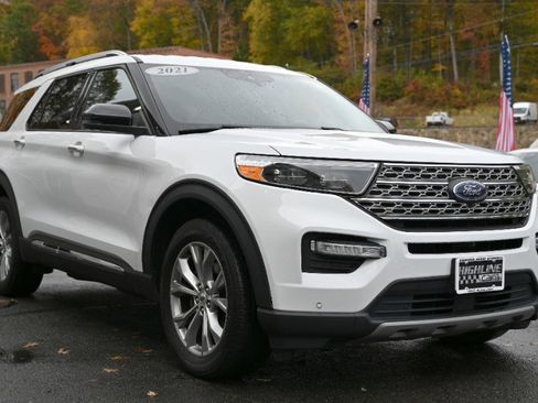 Used 2021 Ford Explorer Limited image 10