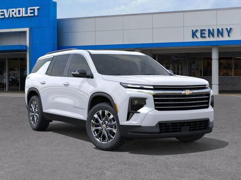 New 2026 Chevrolet Traverse LT w/ Sun and Wheel Package image 7