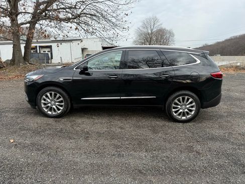 Used 2019 Buick Enclave Premium w/ Experience Buick Package image 7