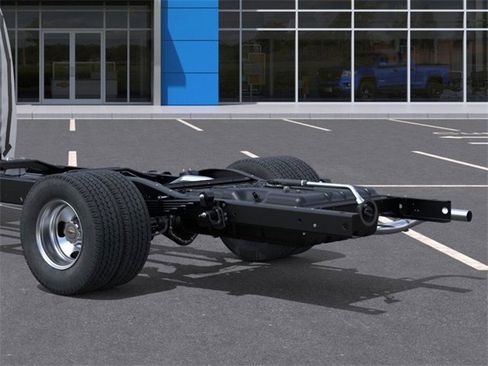 New 2025 Chevrolet Express 3500 w/ Power Convenience Package image 11