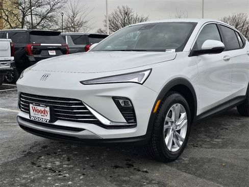 New 2026 Buick Envista Preferred image 10