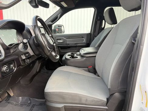 Used 2021 RAM 2500 Big Horn w/ Level 1 Equipment Group AWD/4WD image 22