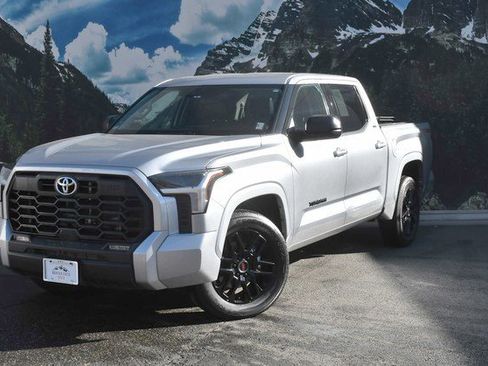 Used 2023 Toyota Tundra SR5 image 6