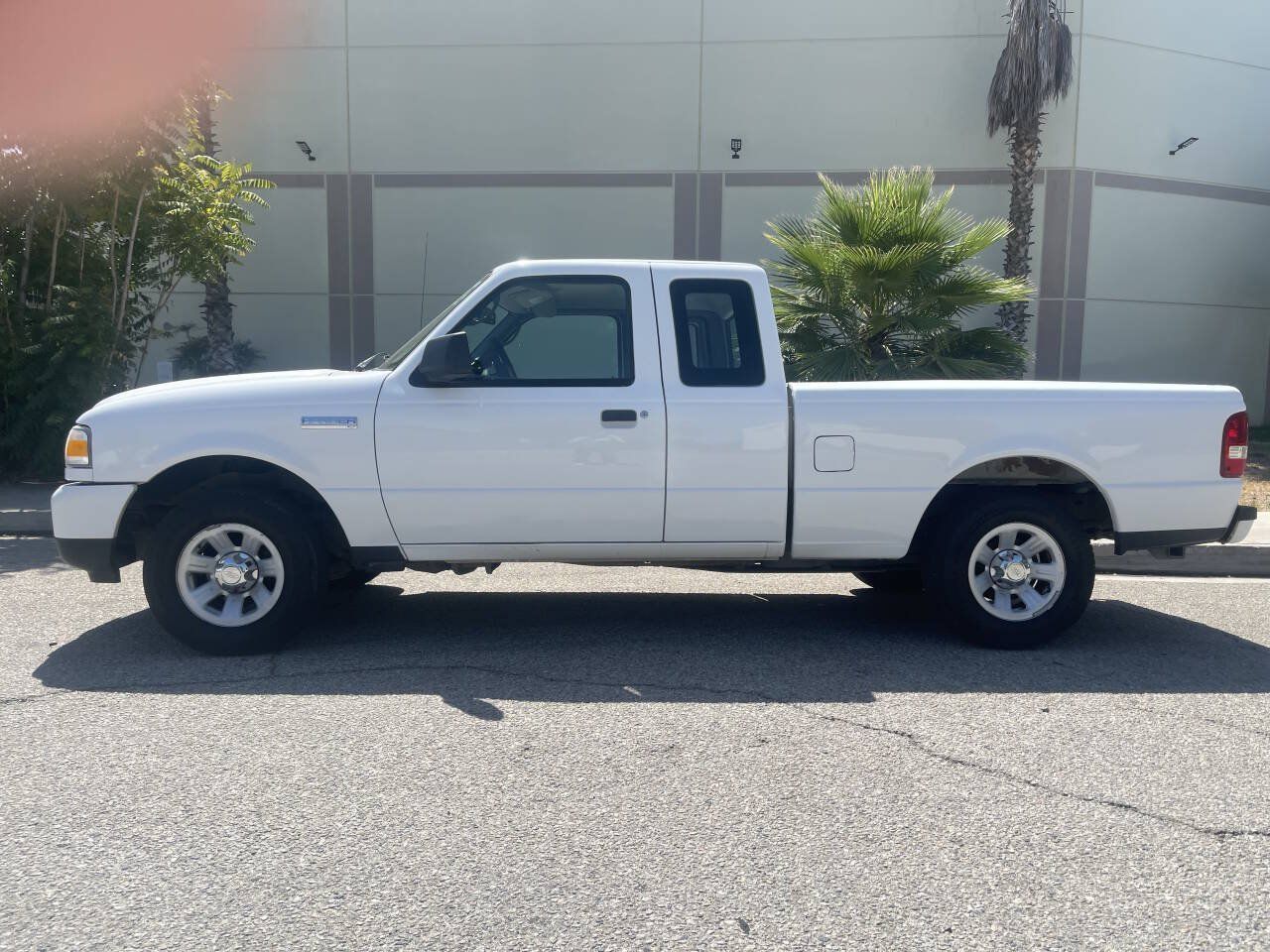 Used 2009 Ford Ranger XLT RWD image 2
