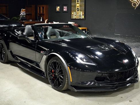 Used 2017 Chevrolet Corvette Z06 image 9