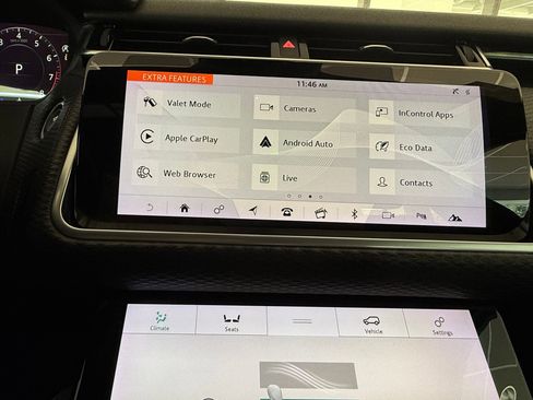 Used 2019 Land Rover Range Rover Velar S image 27