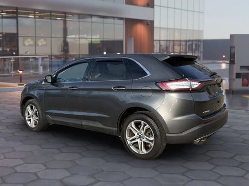 Used 2017 Ford Edge Titanium FWD image 5