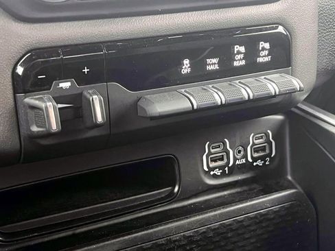 Certified 2022 RAM 1500 Big Horn image 27