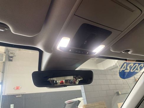 Used 2024 Honda CR-V EX-L image 24