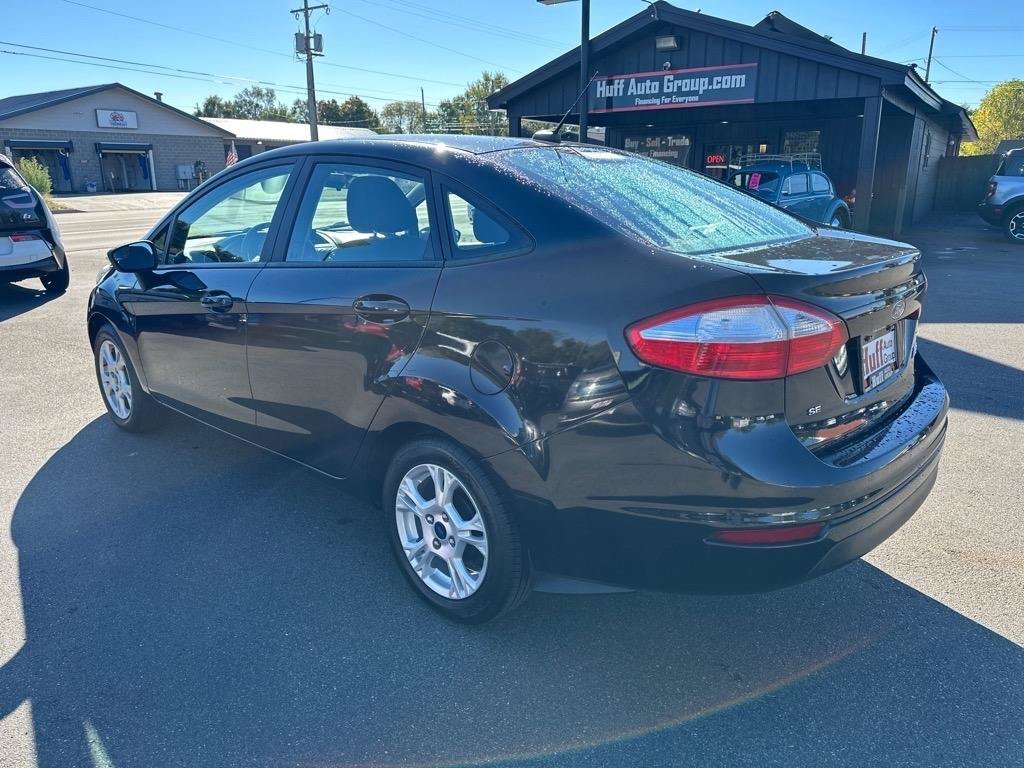 Used 2014 Ford Fiesta SE FWD image 5