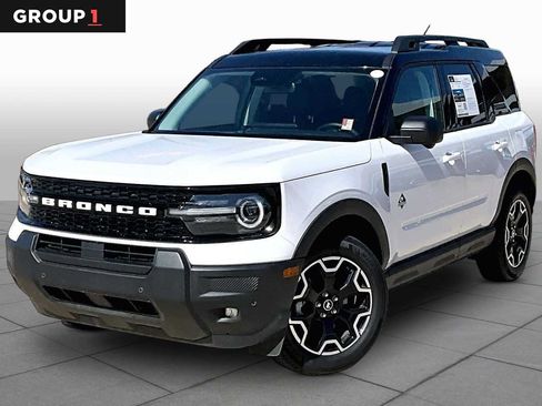 Used 2025 Ford Bronco Sport Outer Banks w/ Outer Banks Tech Package+ AWD/4WD image 1